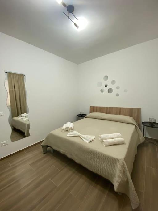 Goodluck Casa Vacanza Avola Bagian luar foto
