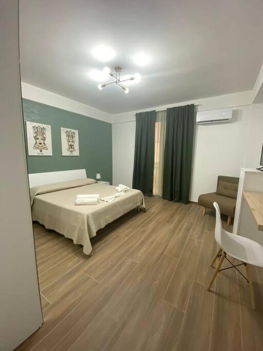 Goodluck Casa Vacanza Avola Bagian luar foto